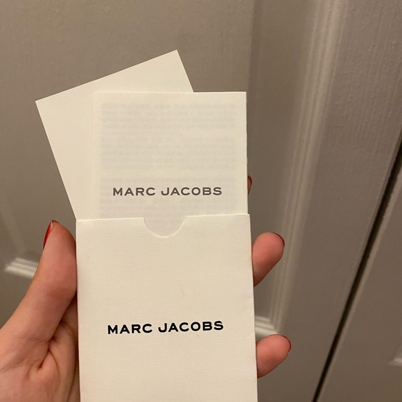 Marc Jacobs Empire City Valentine Top Handle Bag in black with red heart - Picture 9 of 10